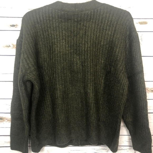 ✨ NWT Topshop olive green button up cardigan M - Picture 7 of 8